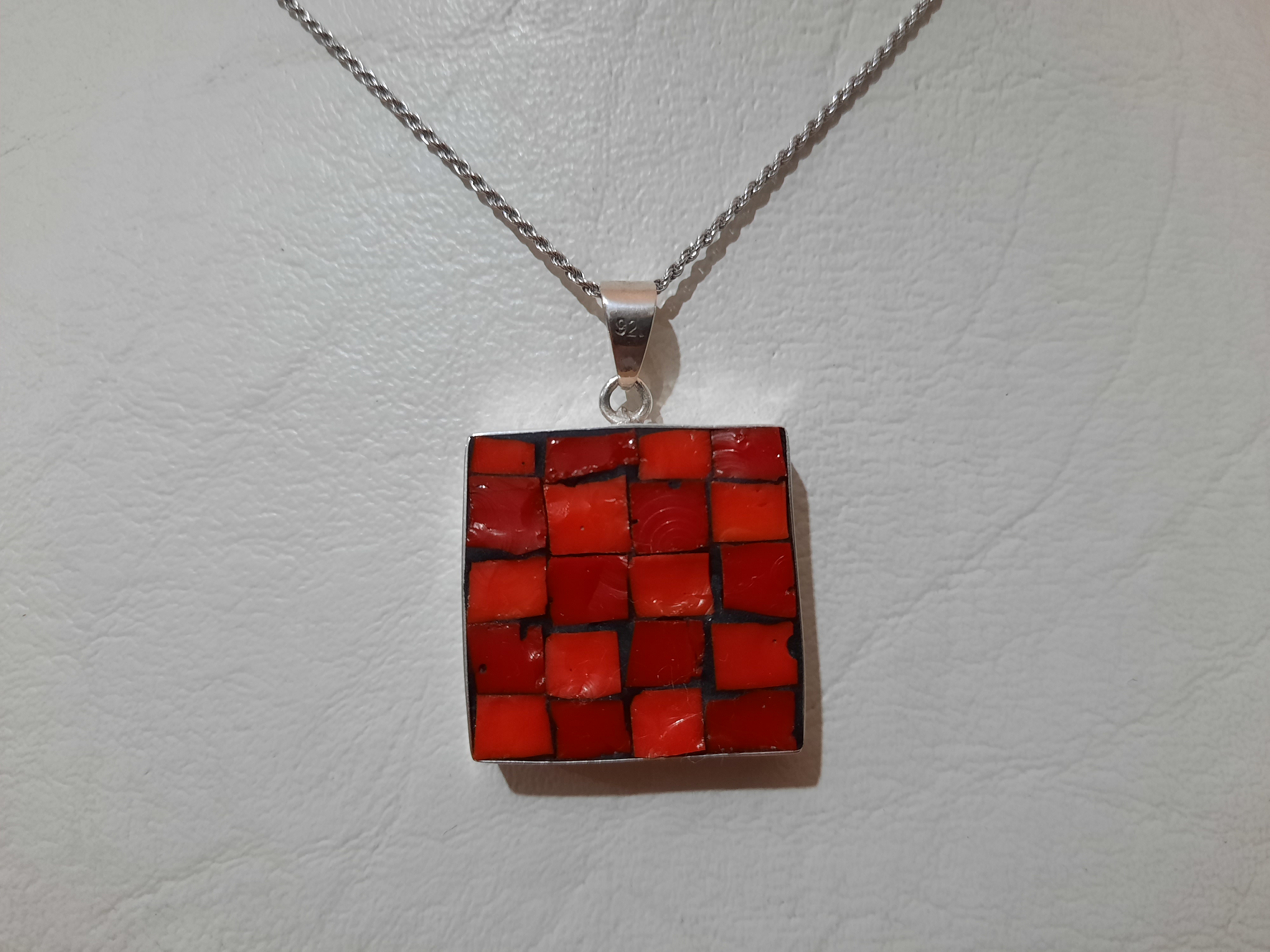 Red micro smalti mosaic pendant